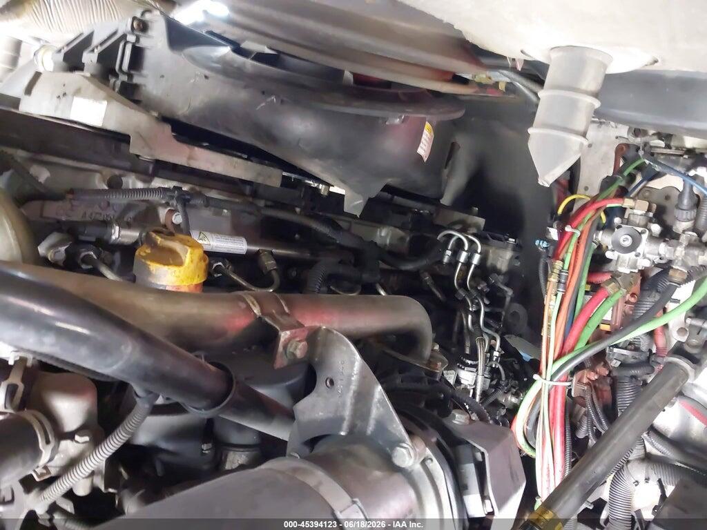 3AKJGLDR5HSHJ4226 2017 FREIGHTLINER CASCADIA 125 photo no. 9