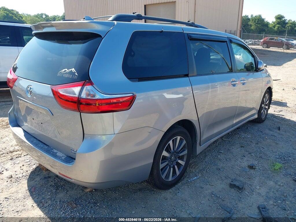 5TDDZ3DC8JS198192 2018 TOYOTA SIENNA photo no. 4