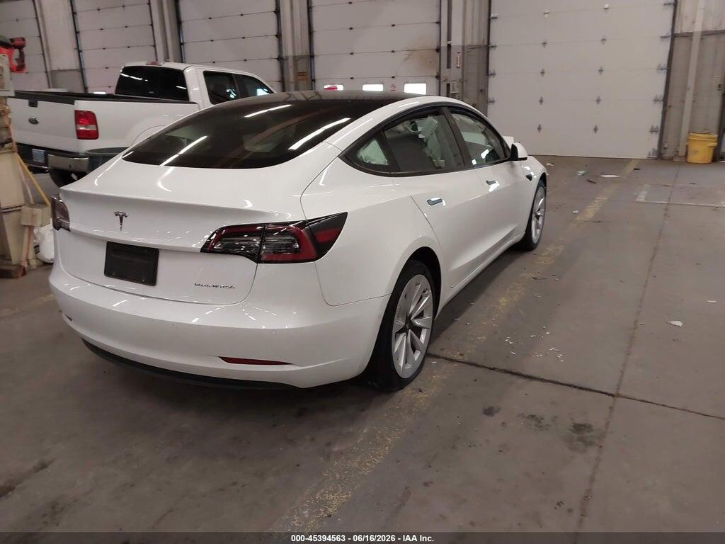 5YJ3E1EB6NF365600 2022 TESLA MODEL 3 photo no. 4