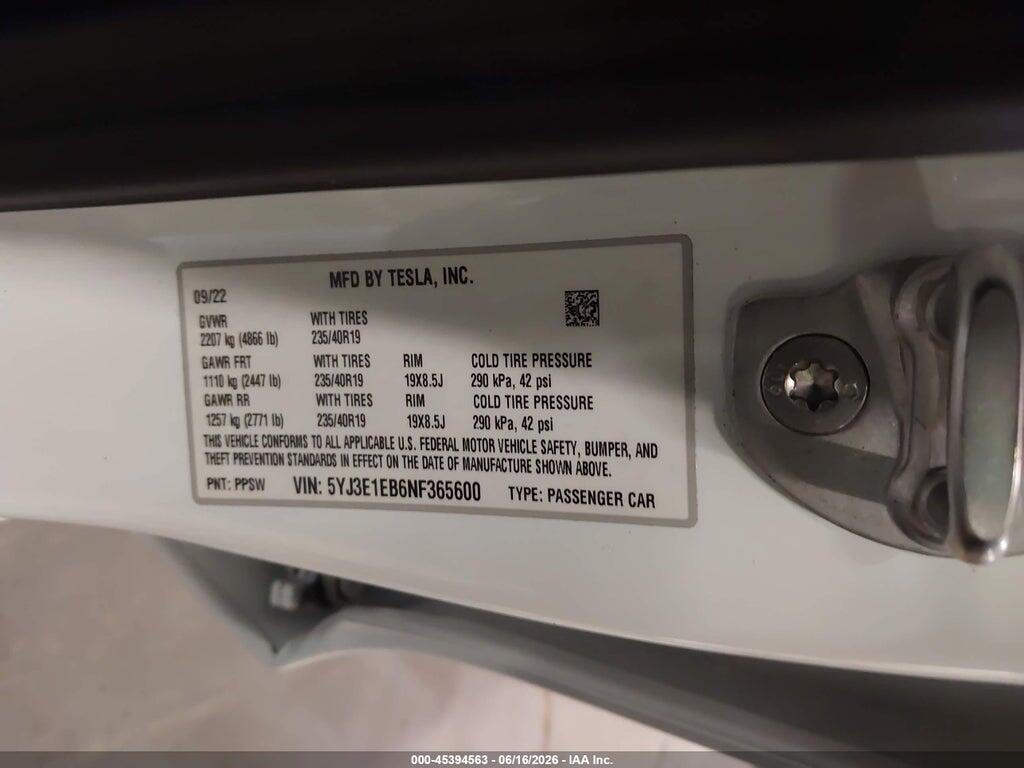5YJ3E1EB6NF365600 2022 TESLA MODEL 3 photo no. 9