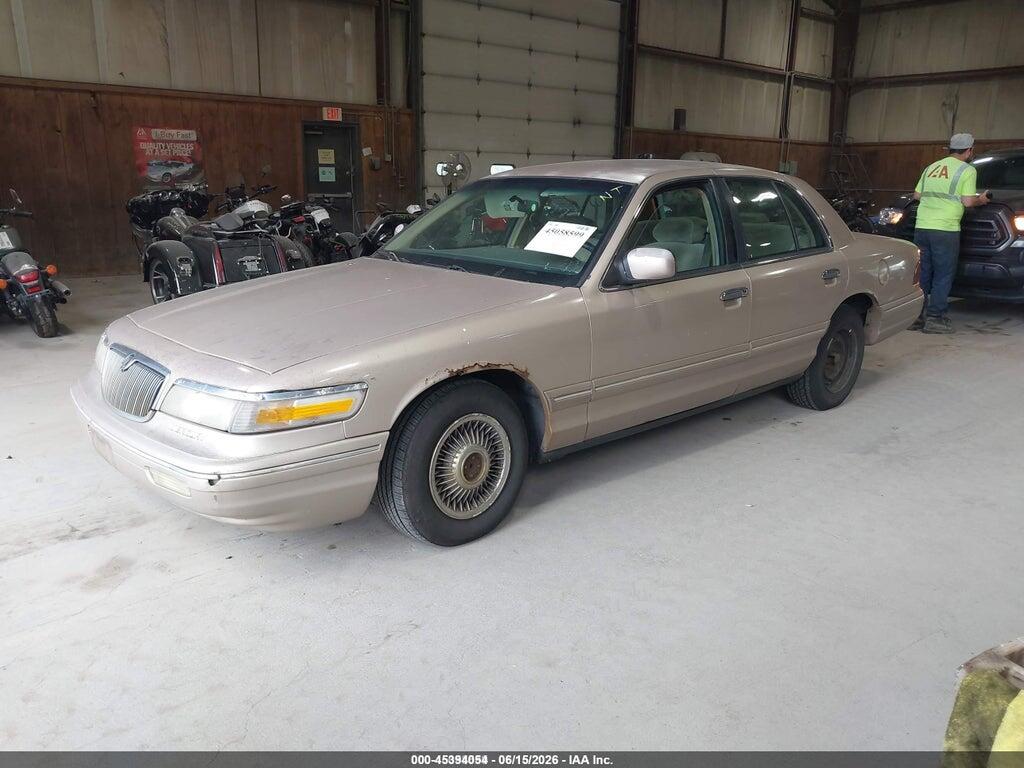 2MELM74W2VX667202 1997 MERCURY GRAND MARQUIS photo no. 2