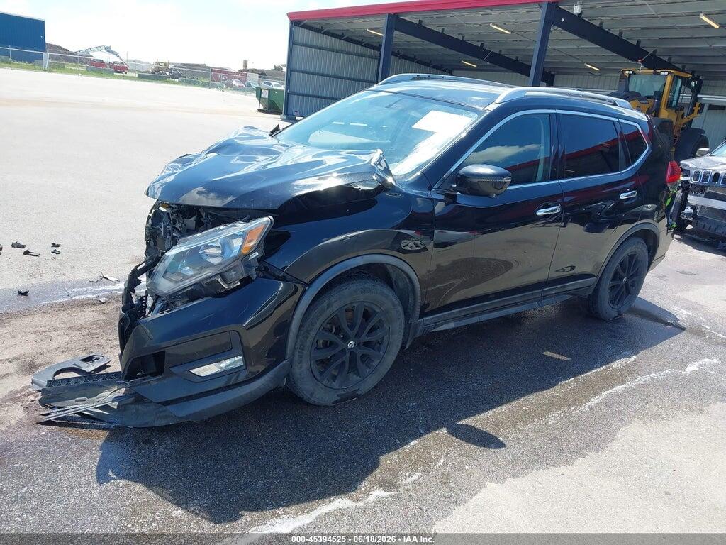 KNMAT2MV1JP588903 2018 NISSAN ROGUE photo no. 2