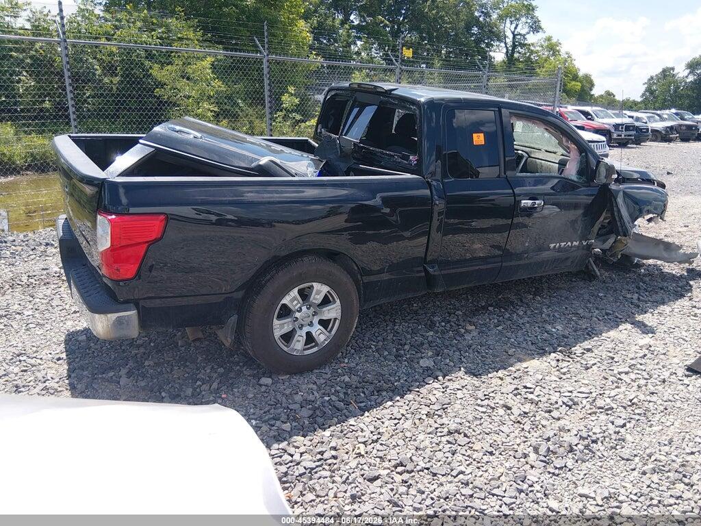 1N6AA1CJ9JN508366 2018 NISSAN TITAN photo no. 4