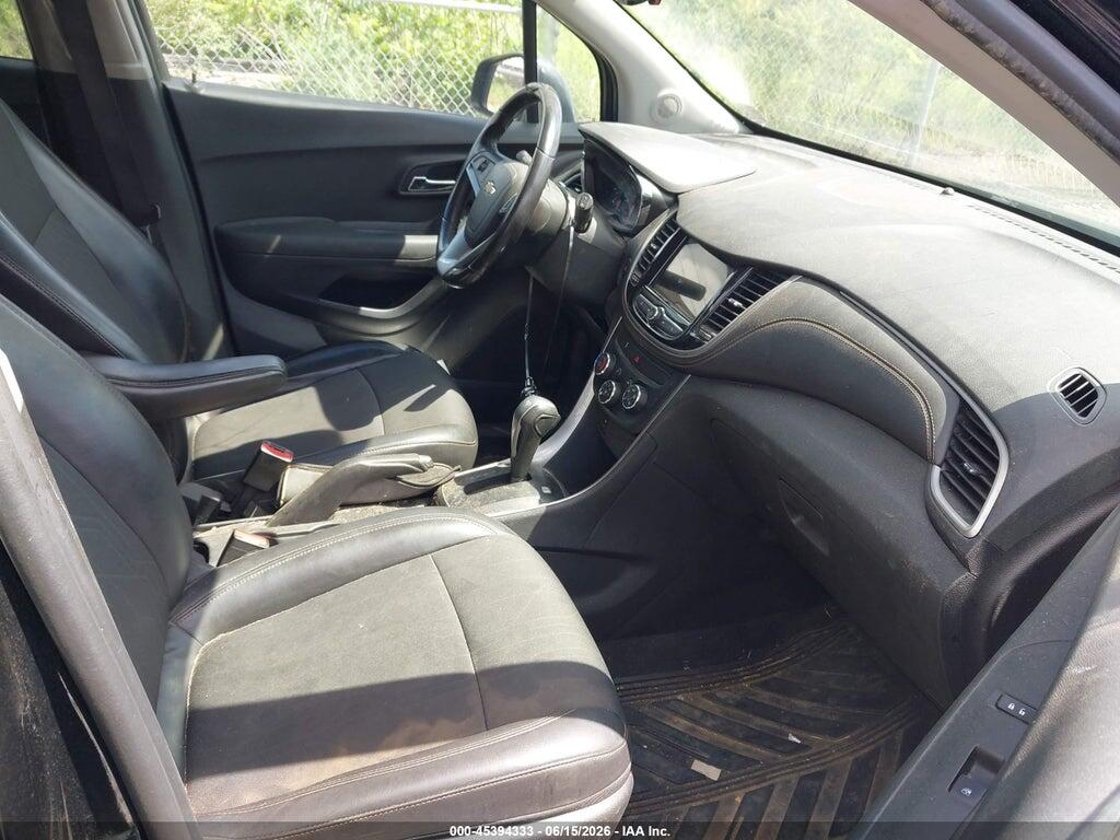 3GNCJPSB6KL382372 2019 CHEVROLET TRAX photo no. 5