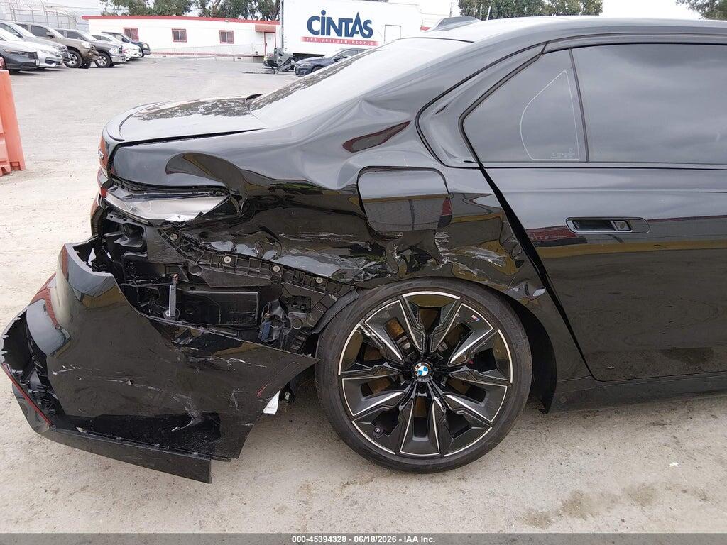 WBA33EJ03SCU72563 2025 BMW 760I photo no. 6