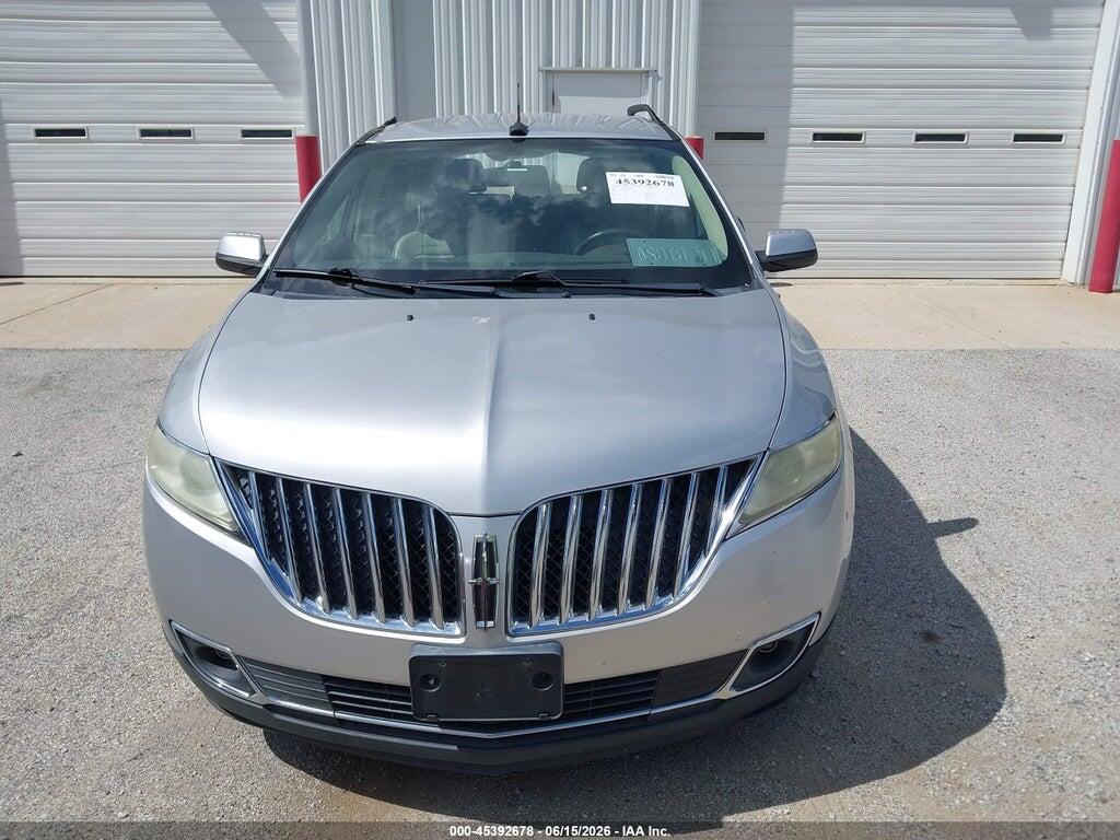 2LMDJ6JK7BBJ20526 2011 LINCOLN MKX photo no. 12