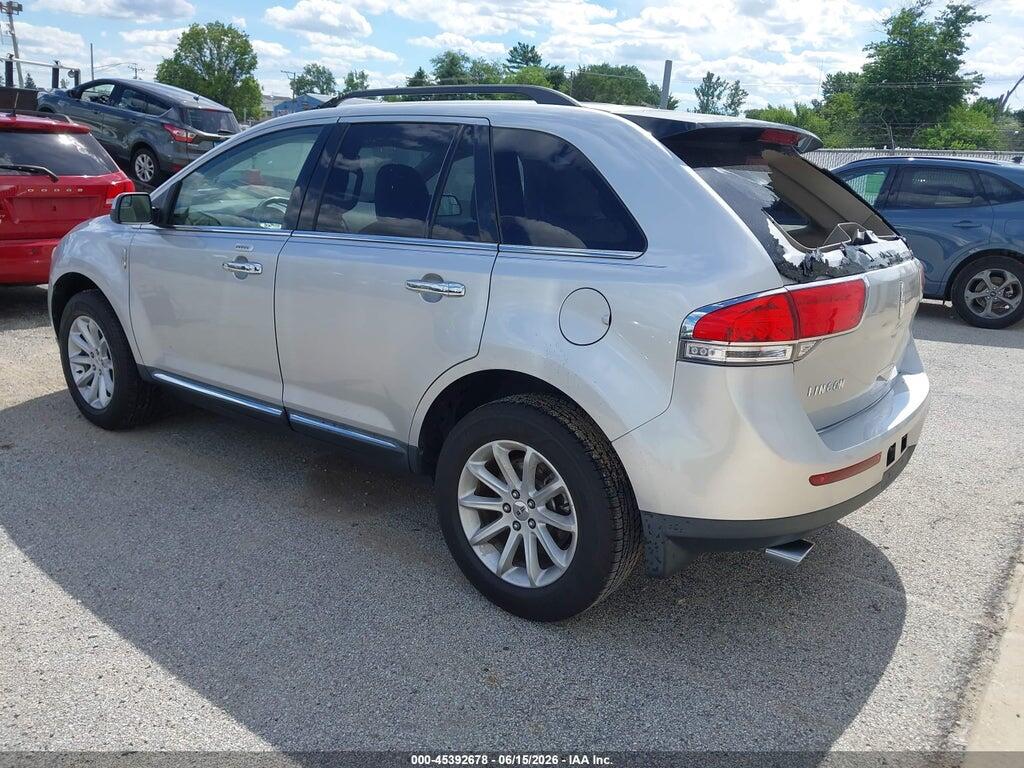 2LMDJ6JK7BBJ20526 2011 LINCOLN MKX photo no. 3