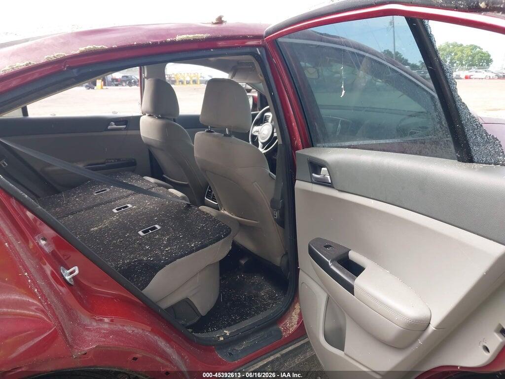 KNDPMCAC7H7246558 2017 KIA SPORTAGE photo no. 8