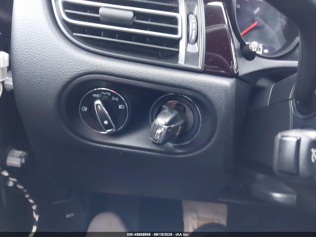 WP1AA2A58LLB02817 2020 PORSCHE MACAN photo no. 11