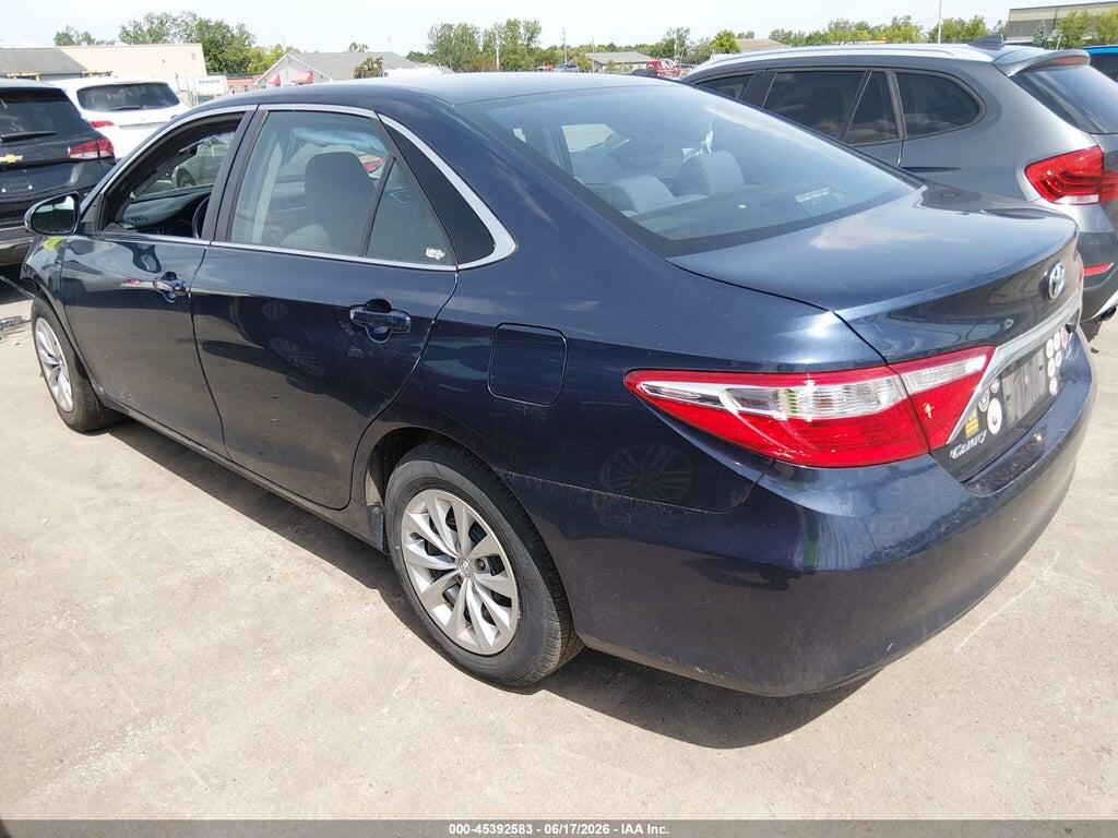 4T1BF1FK5HU779210 2017 TOYOTA CAMRY photo no. 3