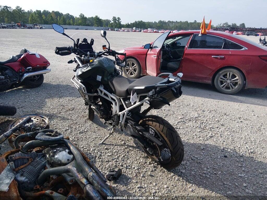 SMTC83DE8STCG6591 2025 TRIUMPH MOTORCYCLE TIGER photo no. 3