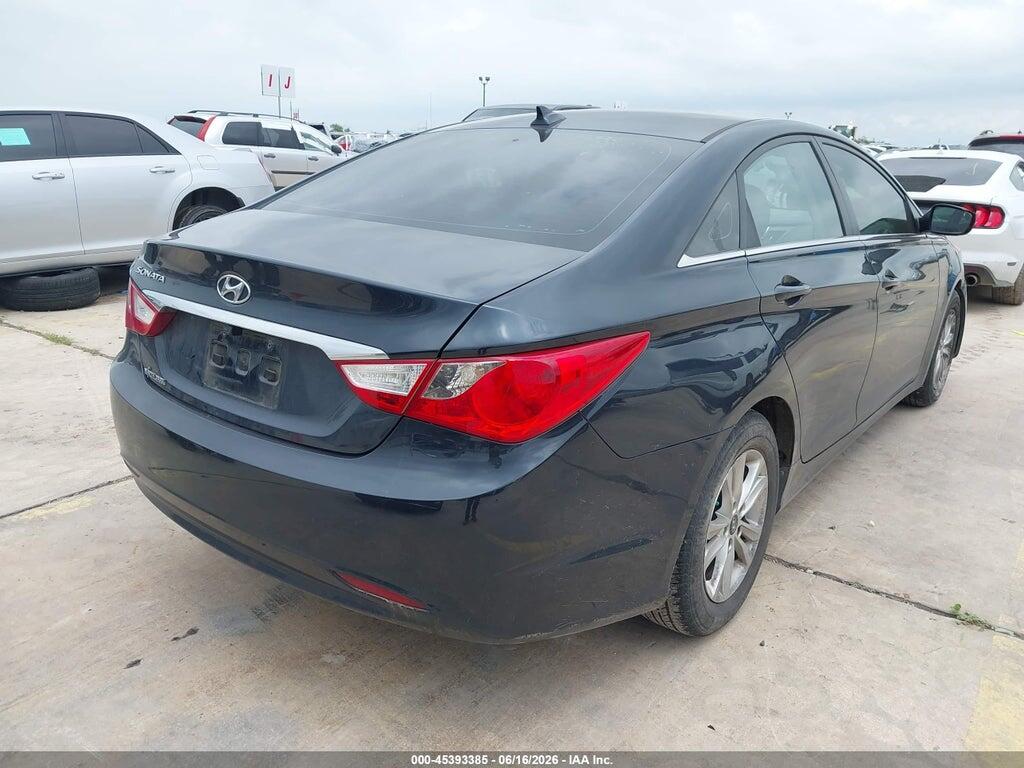 5NPEB4AC6DH506621 2013 HYUNDAI SONATA photo no. 4