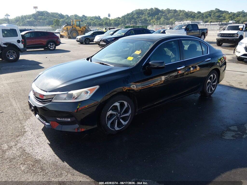 1HGCR2F79HA033833 2017 HONDA ACCORD photo no. 2