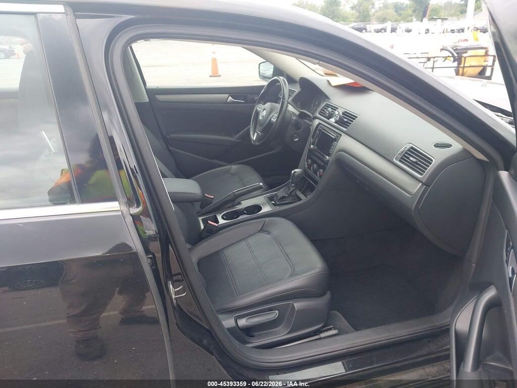 1VWBP7A32EC005838 2014 VOLKSWAGEN PASSAT photo no. 5