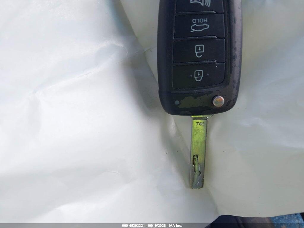 3KPC24A3XJE007392 2018 HYUNDAI ACCENT photo no. 11