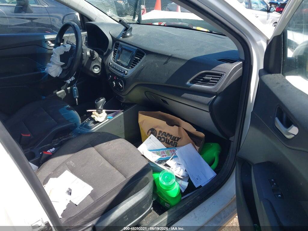 3KPC24A3XJE007392 2018 HYUNDAI ACCENT photo no. 5