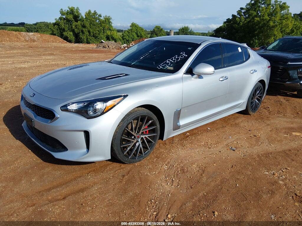 KNAE15LA1J6034643 2018 KIA STINGER photo no. 2