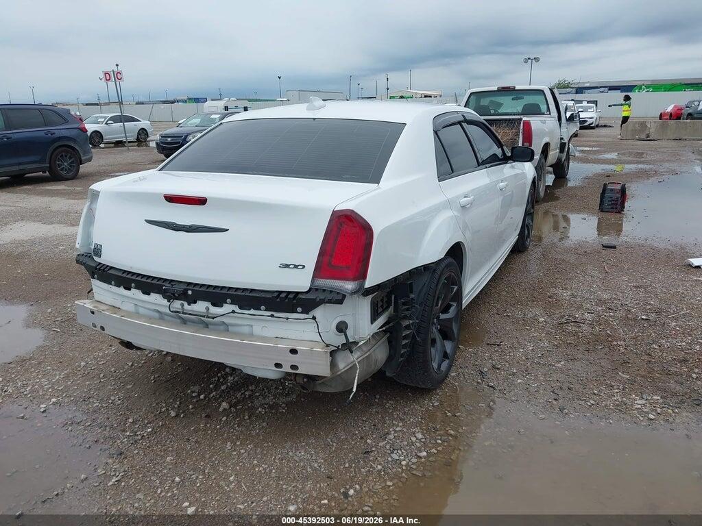 2C3CCAAGXMH675981 2021 CHRYSLER 300 photo no. 4