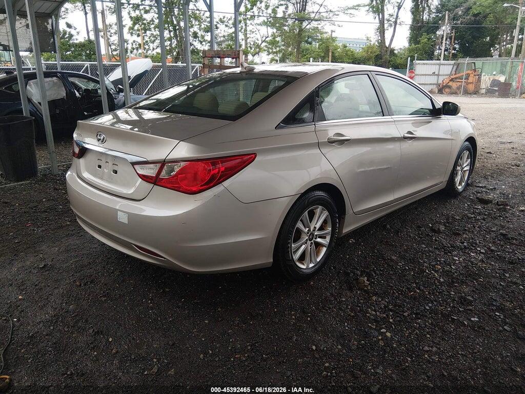 5NPEB4AC0BH159624 2011 HYUNDAI SONATA photo no. 4