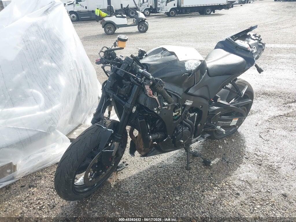 JH2PC40458M101501 2008 HONDA CBR600 photo no. 2