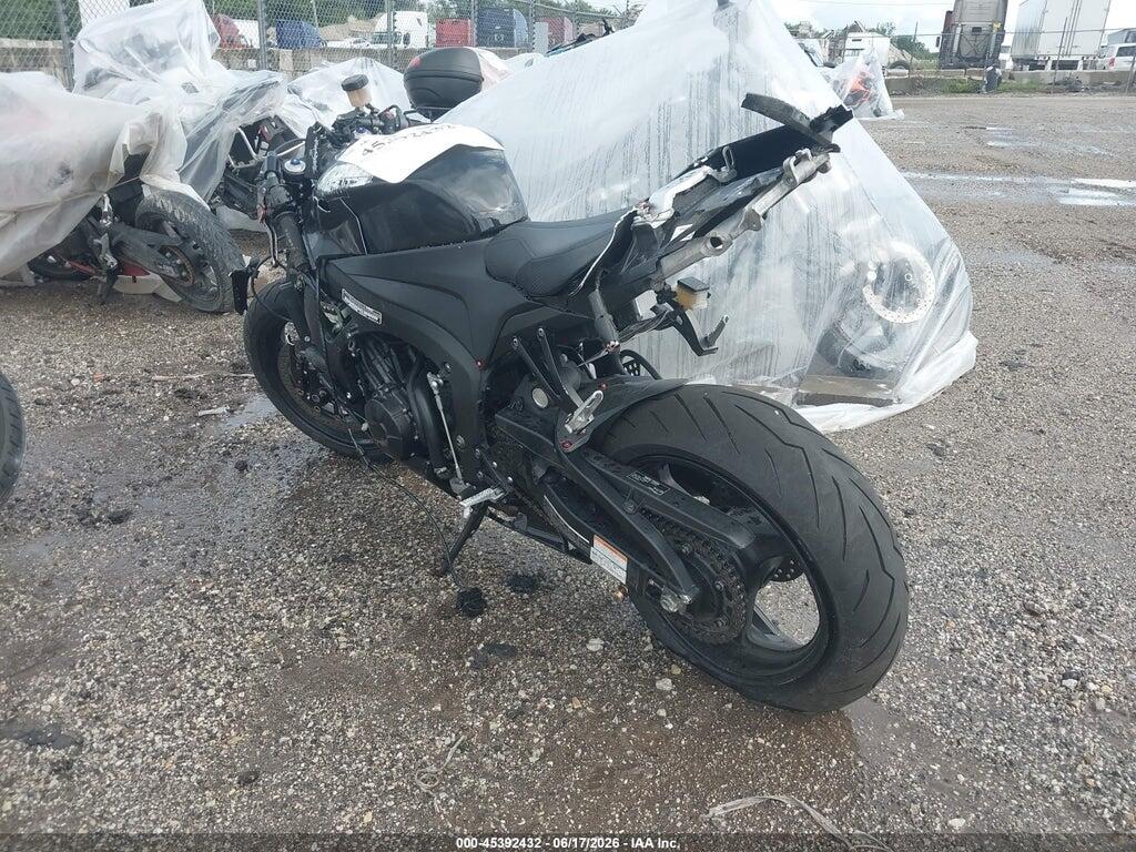 JH2PC40458M101501 2008 HONDA CBR600 photo no. 3