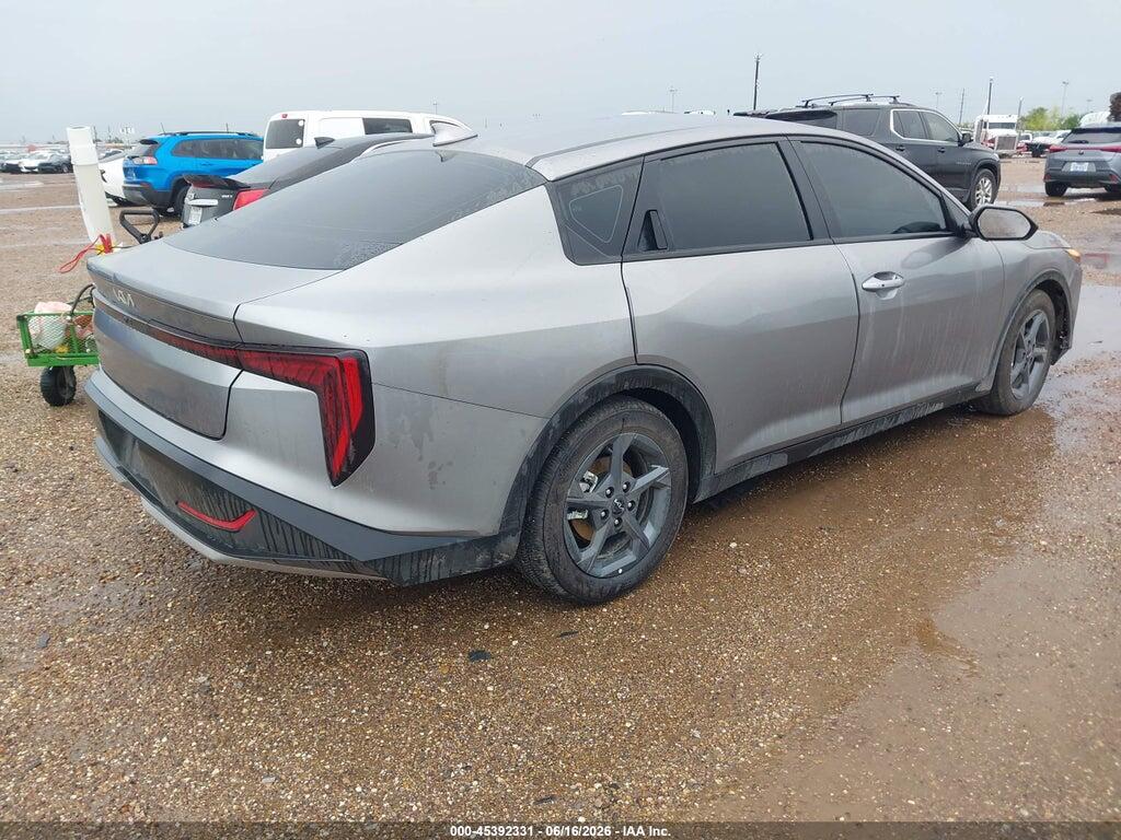 3KPFT4DE0TE293795 2026 KIA K4 photo no. 4