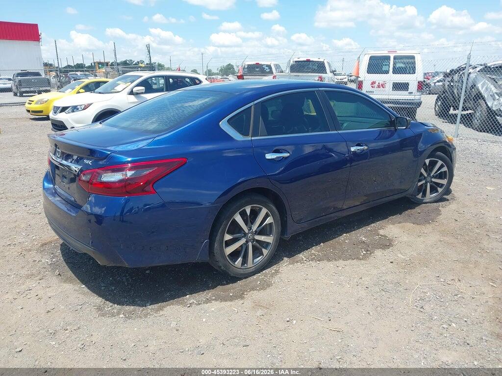 1N4AL3AP9HC230516 2017 NISSAN ALTIMA photo no. 4
