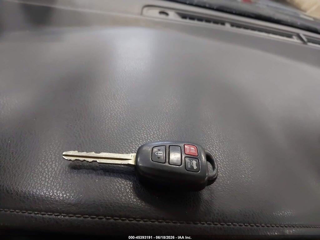 5YFBURHEXEP096654 2014 TOYOTA COROLLA photo no. 11