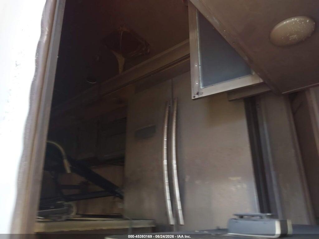 4X4FCAP29JG103516 2018 5TH WHEEL OTHER photo no. 6