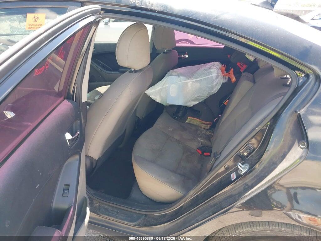KNAFX4A67F5372329 2015 KIA FORTE photo no. 8