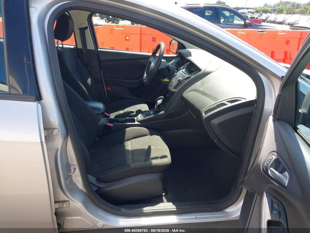 1FADP3F2XGL271041 2016 FORD FOCUS photo no. 5