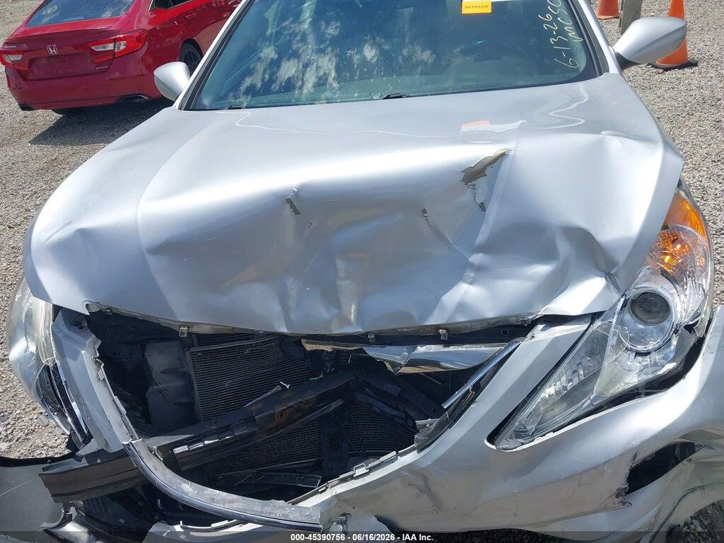 5NPEC4AC1CH450700 2012 HYUNDAI SONATA photo no. 10