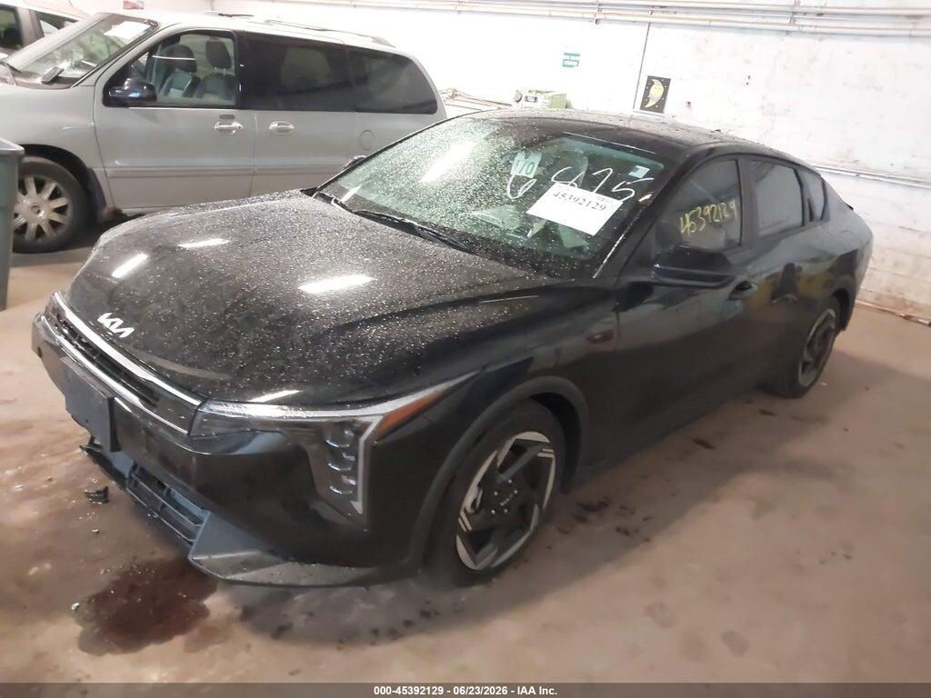 3KPFU4DE4SE216875 2025 KIA K4 photo no. 2