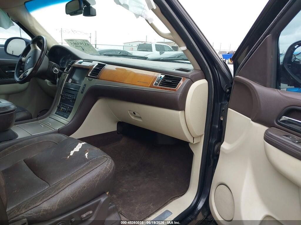 1GYS3KEF6BR214007 2011 CADILLAC ESCALADE ESV photo no. 5