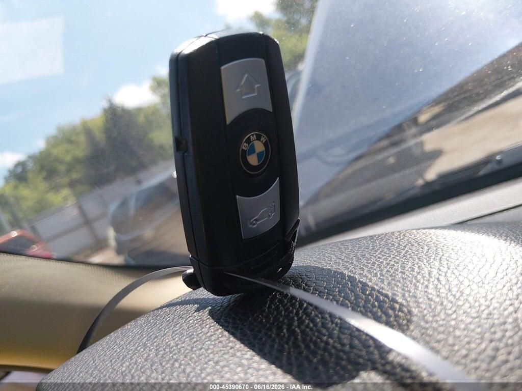 WBAPH7C5XBE677115 2011 BMW 328I photo no. 11