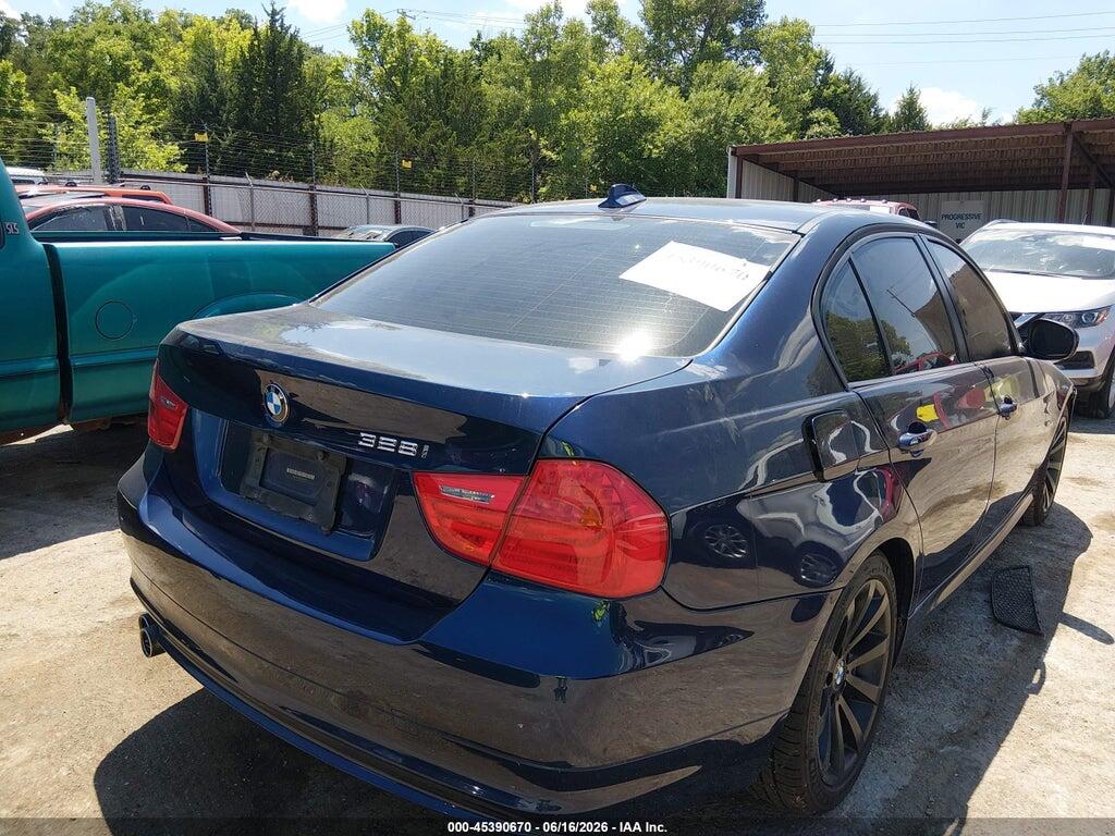 WBAPH7C5XBE677115 2011 BMW 328I photo no. 4