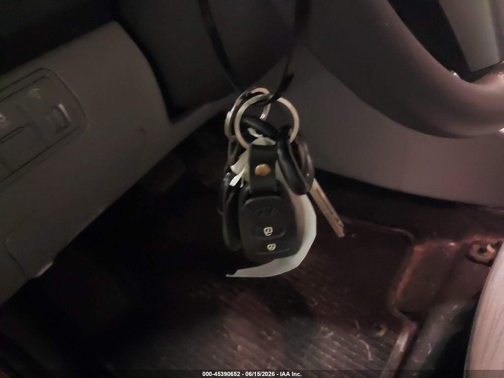 KMHCT4AE1GU135850 2016 HYUNDAI ACCENT photo no. 11