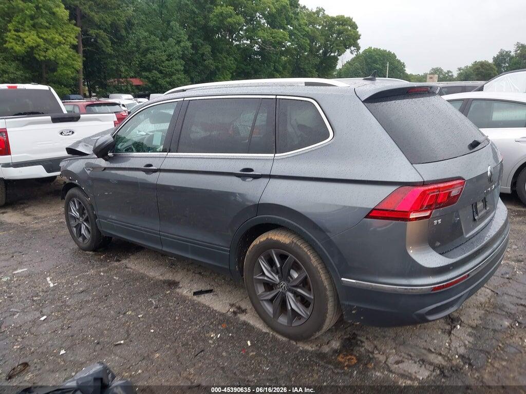 3VV3B7AX1PM123679 2023 VOLKSWAGEN TIGUAN photo no. 3