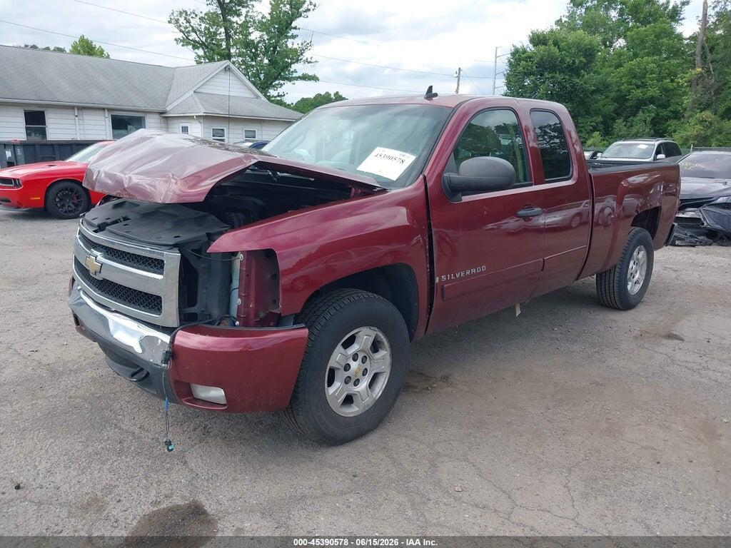 2GCEK19J681108446 2008 CHEVROLET SILVERADO 1500 photo no. 2