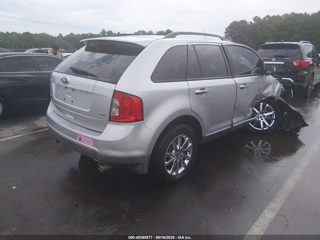 2FMDK3JC4BBB13095 2011 FORD EDGE photo no. 4