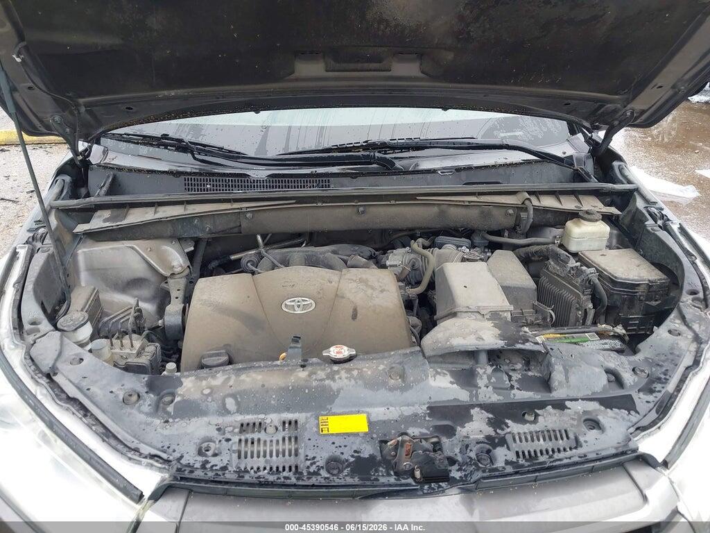 5TDBZRFH8JS861389 2018 TOYOTA HIGHLANDER photo no. 10