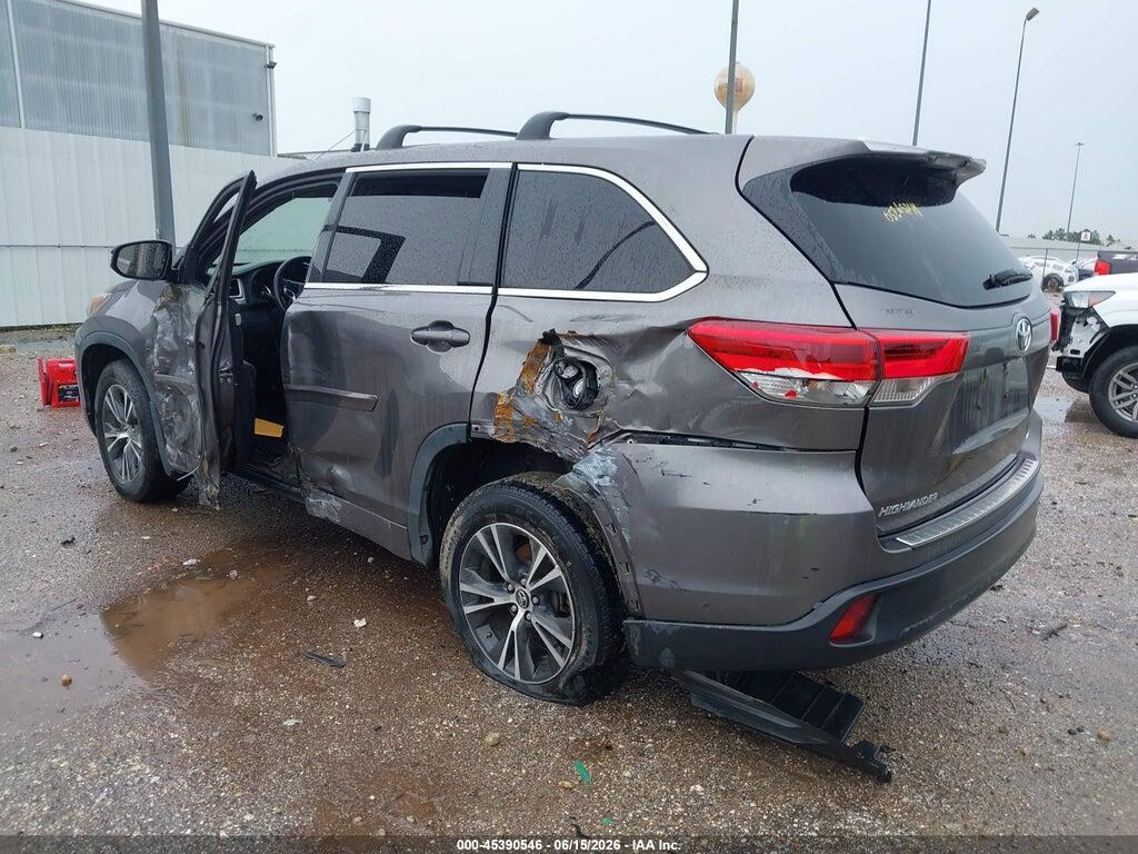 5TDBZRFH8JS861389 2018 TOYOTA HIGHLANDER photo no. 3