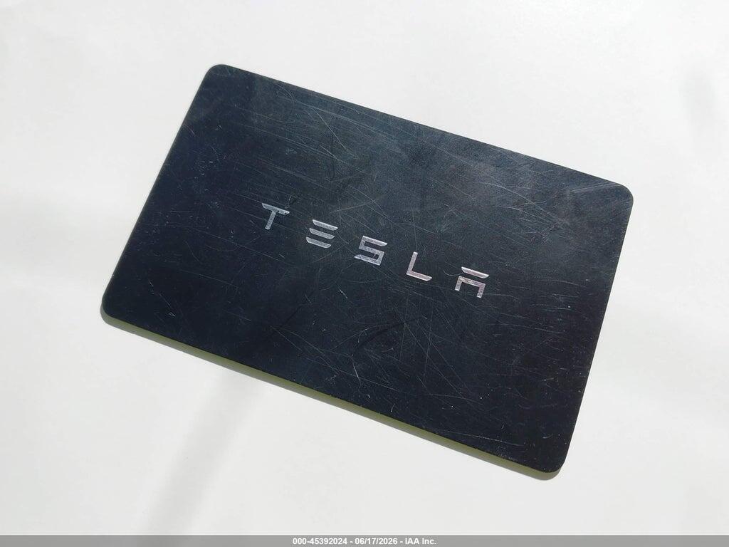 7SAYGDEE3RF132973 2024 TESLA MODEL Y photo no. 11