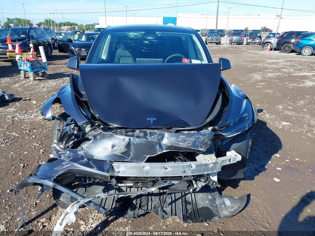 7SAYGDEE3RF132973 2024 TESLA MODEL Y photo no. 12