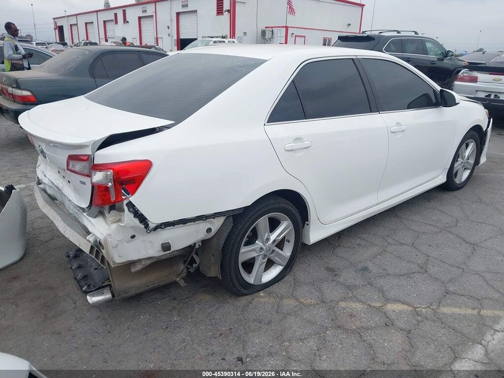 4T1BF1FKXEU868637 2014 TOYOTA CAMRY photo no. 4