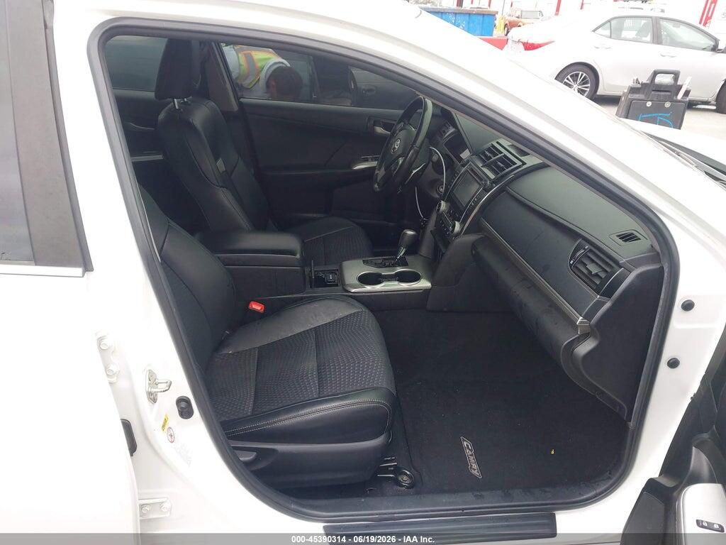 4T1BF1FKXEU868637 2014 TOYOTA CAMRY photo no. 5