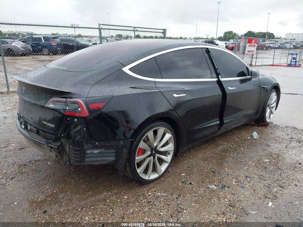 5YJ3E1EB3JF081836 2018 TESLA MODEL 3 photo no. 4