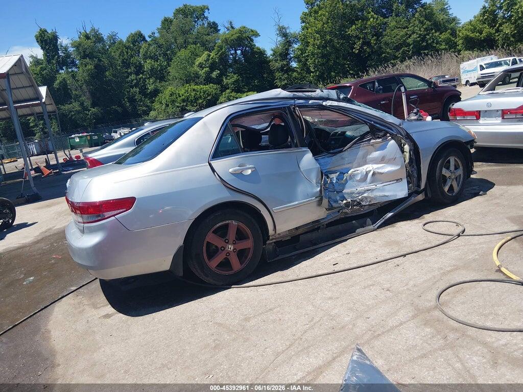 1HGCM56854A120308 2004 HONDA ACCORD photo no. 4