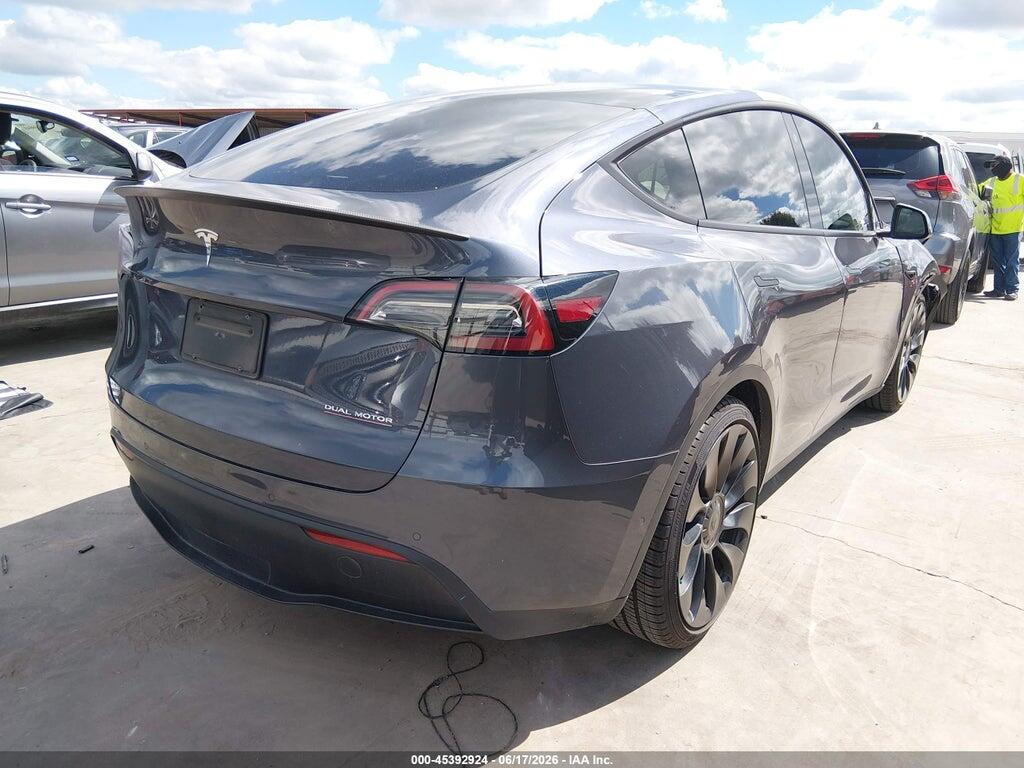 7SAYGDEF3NF523866 2022 TESLA MODEL Y photo no. 4