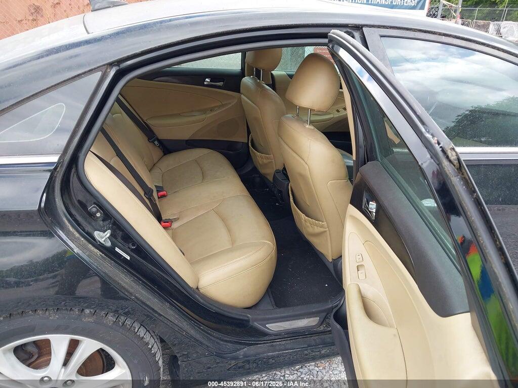 5NPEC4AC8BH102519 2011 HYUNDAI SONATA photo no. 8